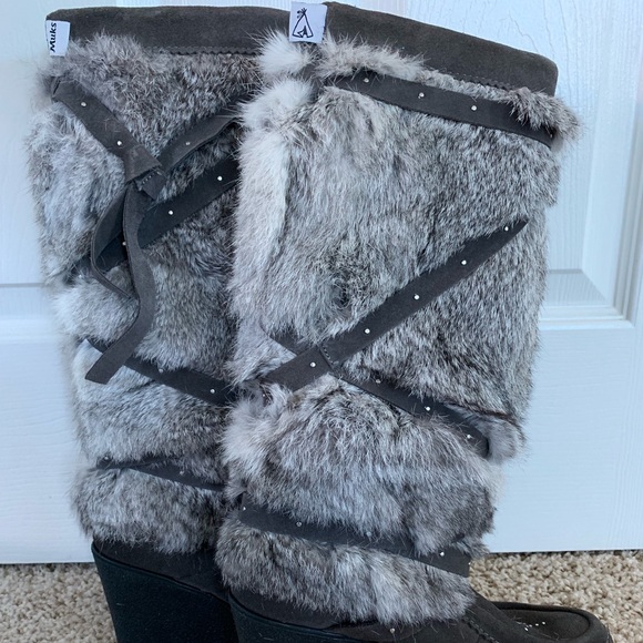 Muk Luks wedge rabbit fur boots check 